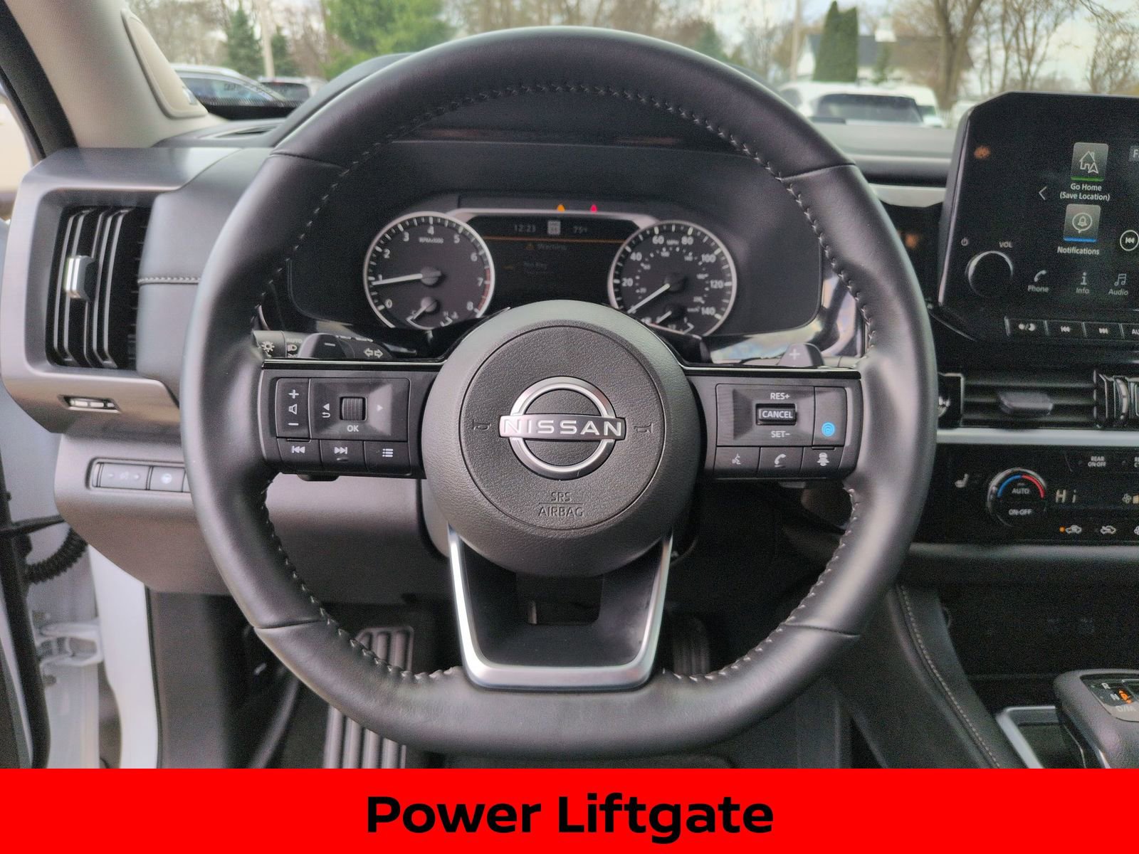 Certified 2025 Nissan Pathfinder SL w/ SL Premium Package image 16