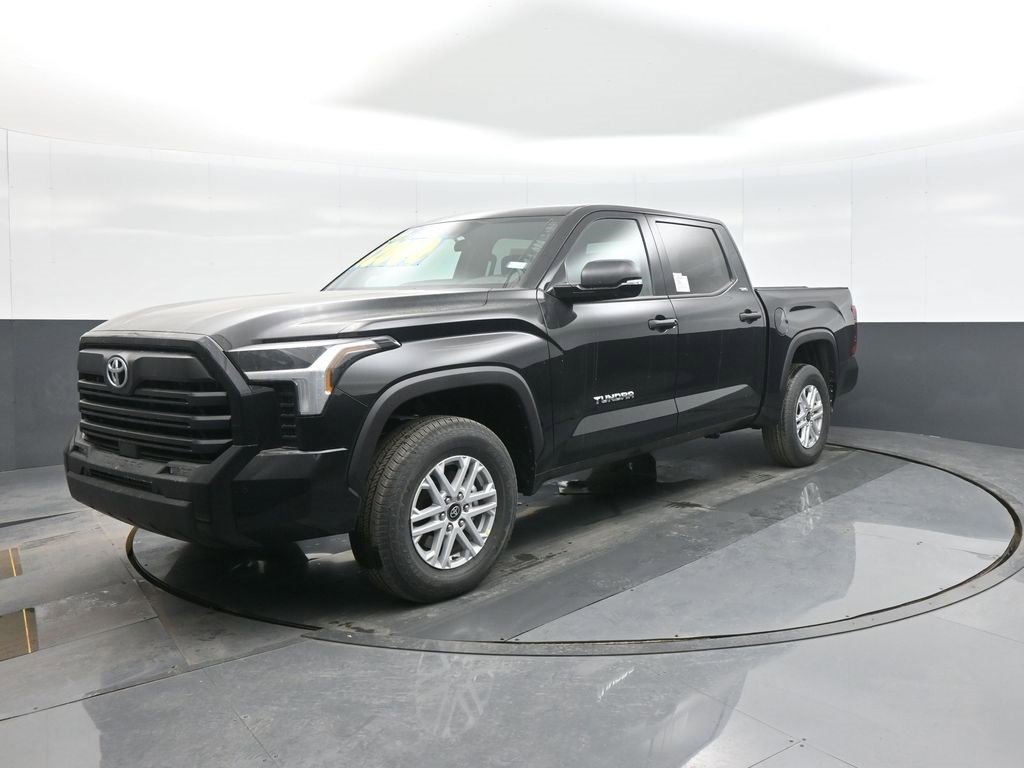 New 2026 Toyota Tundra SR5 image 3