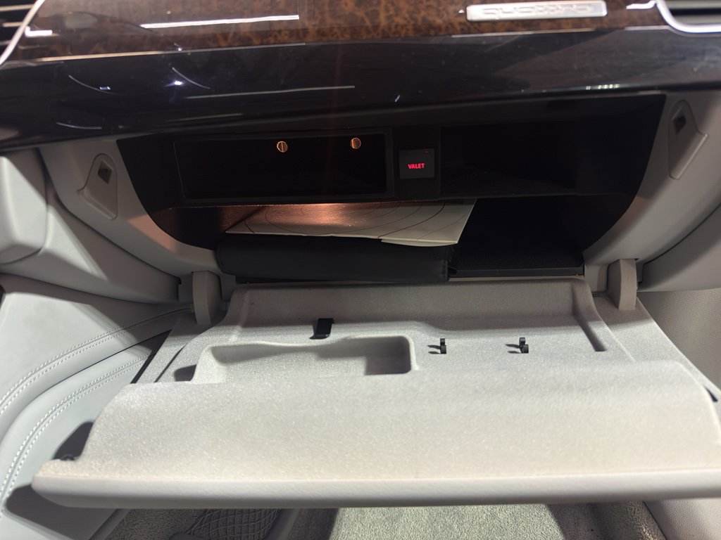 Used 2015 Audi A8 L 3.0T w/ Premium Package image 24