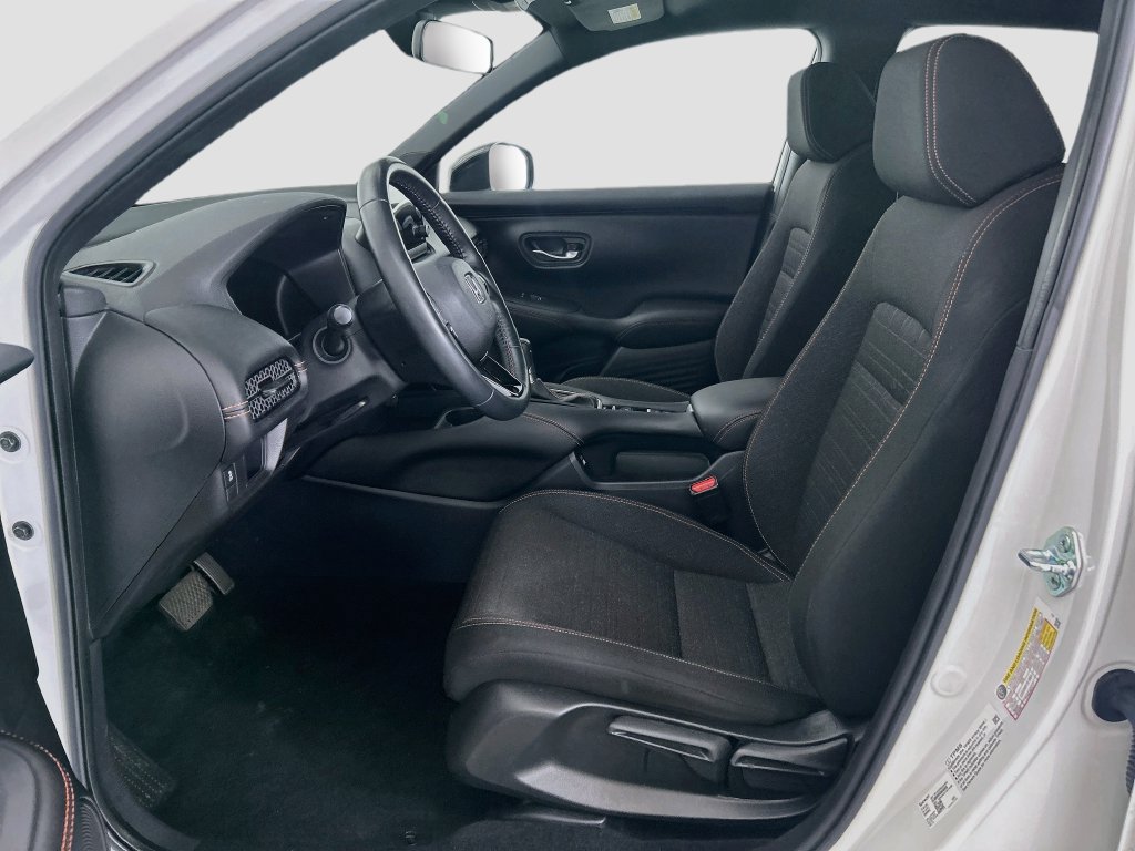 Used 2023 Honda HR-V Sport image 17
