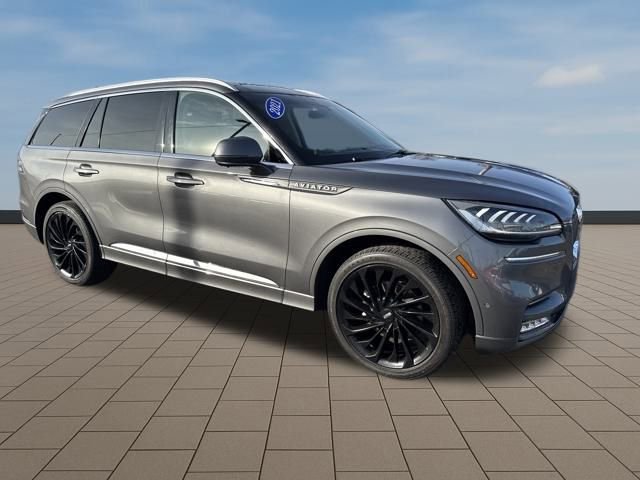 Used 2021 Lincoln Aviator Reserve w/ Equipment Group 208A image 8