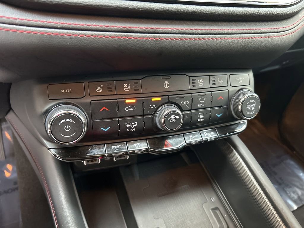 Used 2024 Dodge Durango R/T AWD/4WD image 46