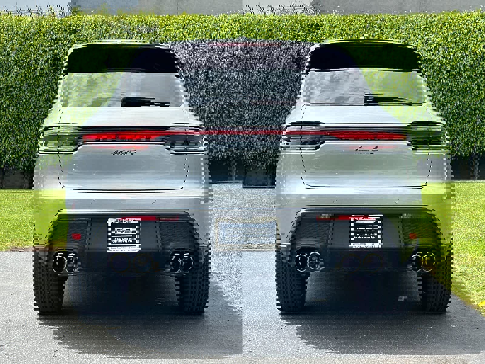 New 2026 Porsche Macan S image 7