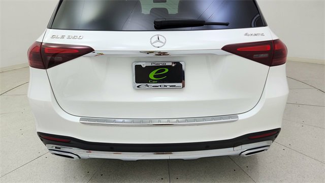 Used 2025 Mercedes-Benz GLE 350 4MATIC w/ AMG Line Exterior image 11