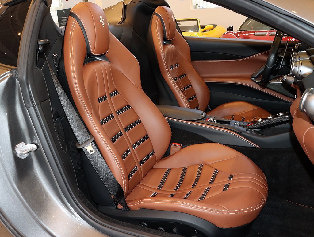 Certified 2021 Ferrari 812 GTS image 36