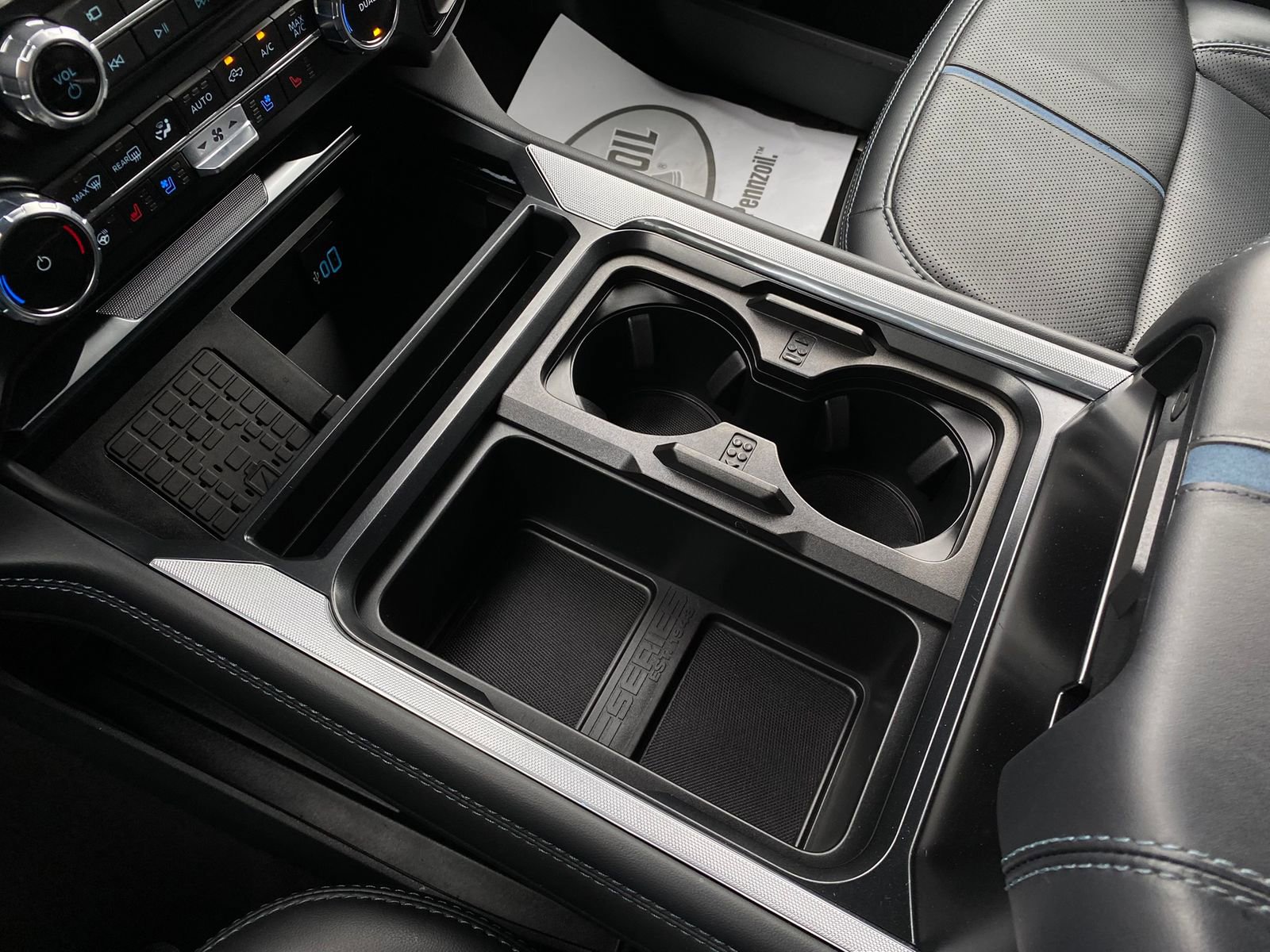 Used 2025 Ford F250 Platinum w/ FX4 Off-Road Package image 19