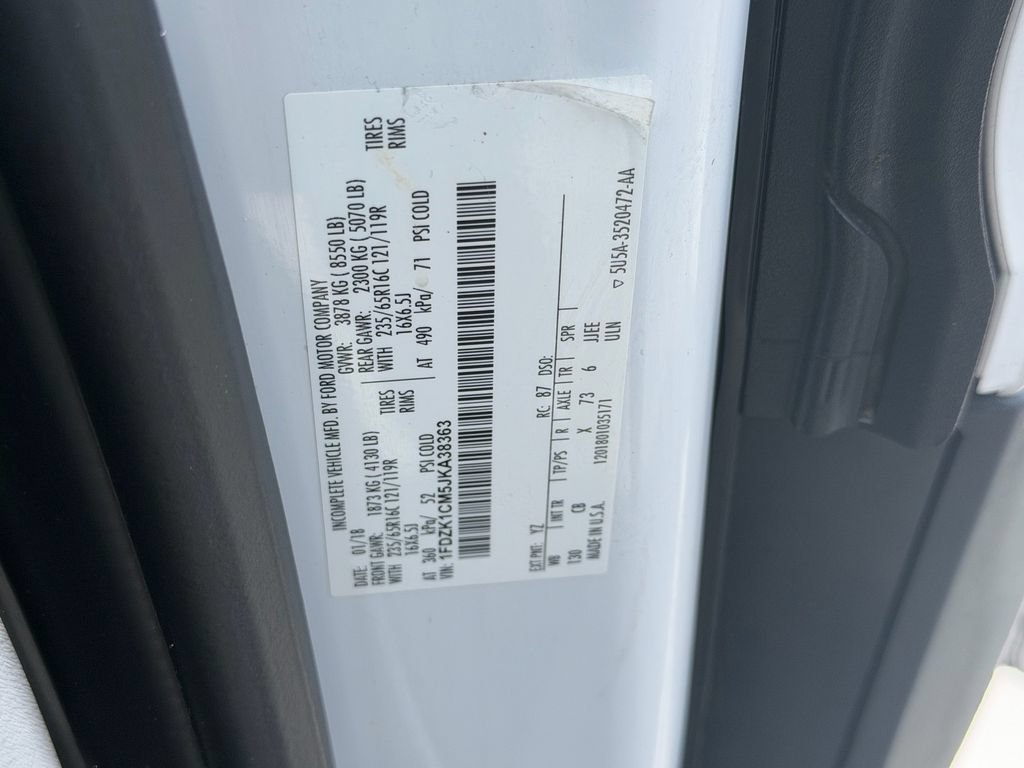 Used 2018 Ford Transit 150 XLT RWD image 22