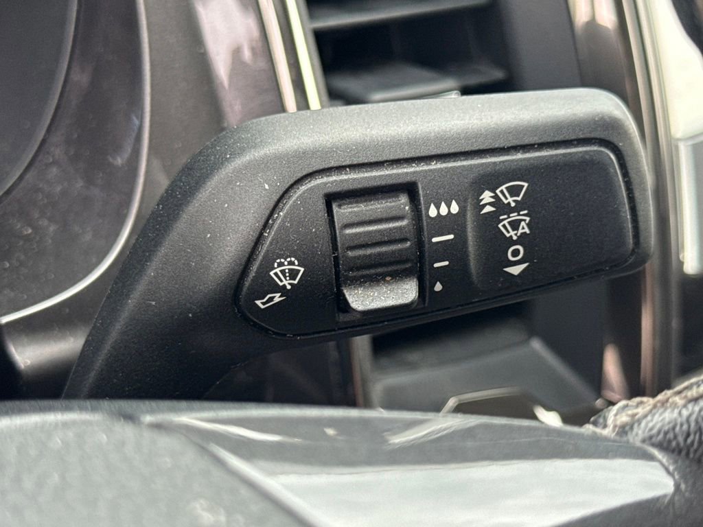 Used 2019 Ford Ranger Lariat w/ Equipment Group 501A Mid image 35