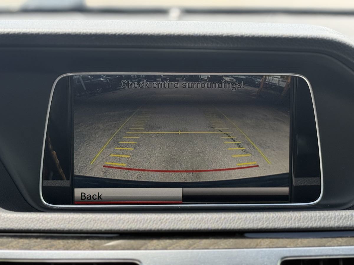 Used 2015 Mercedes-Benz E 350 4MATIC Sedan image 35