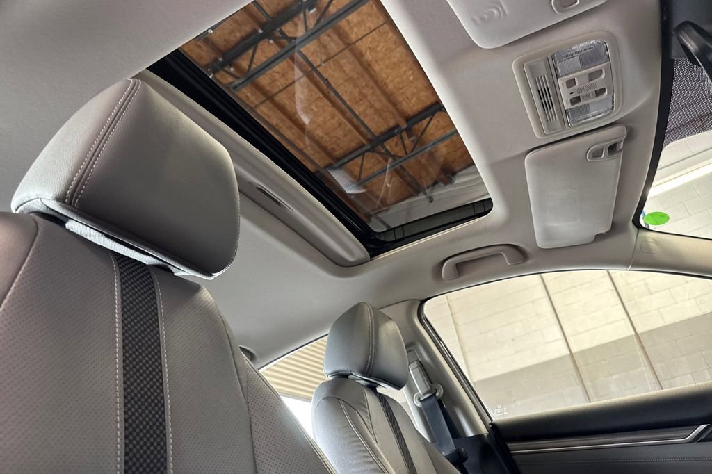 Used 2019 Honda Civic EX-L image 15