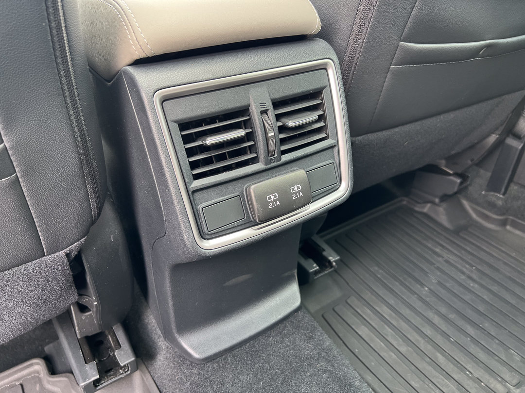 Used 2023 Subaru Forester Limited AWD/4WD image 27
