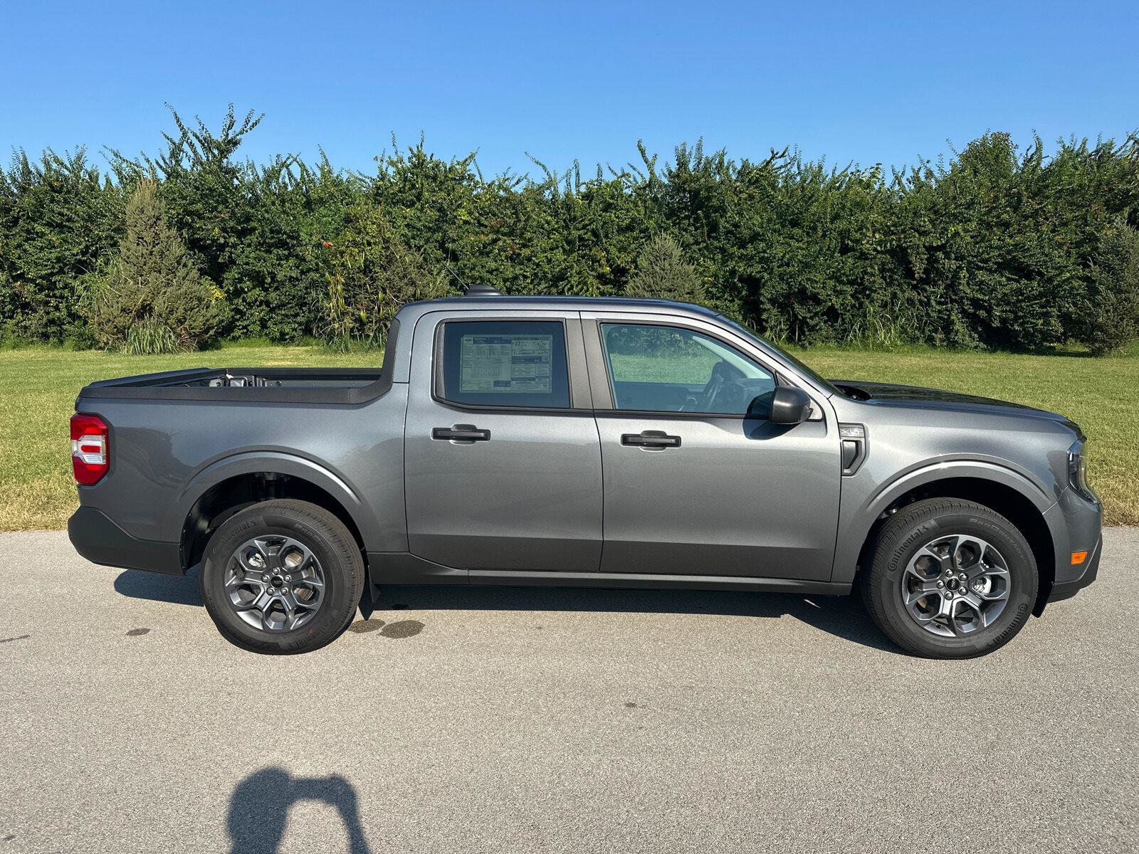 New 2026 Ford Maverick XLT w/ Equipment Group 301A AWD/4WD image 8