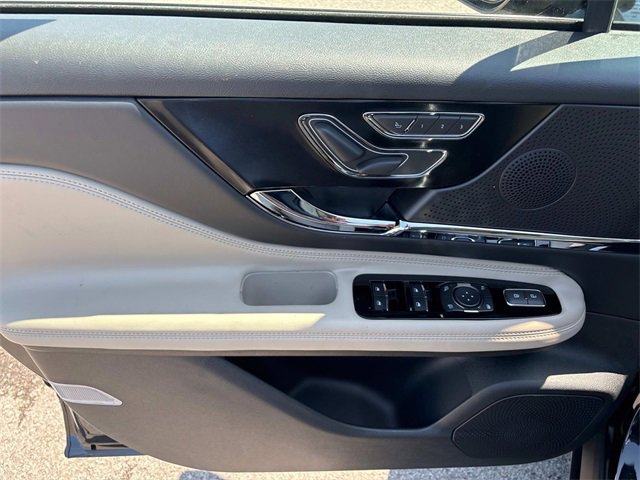 New 2025 Lincoln Corsair Grand Touring w/ Jet Appearance Package image 21