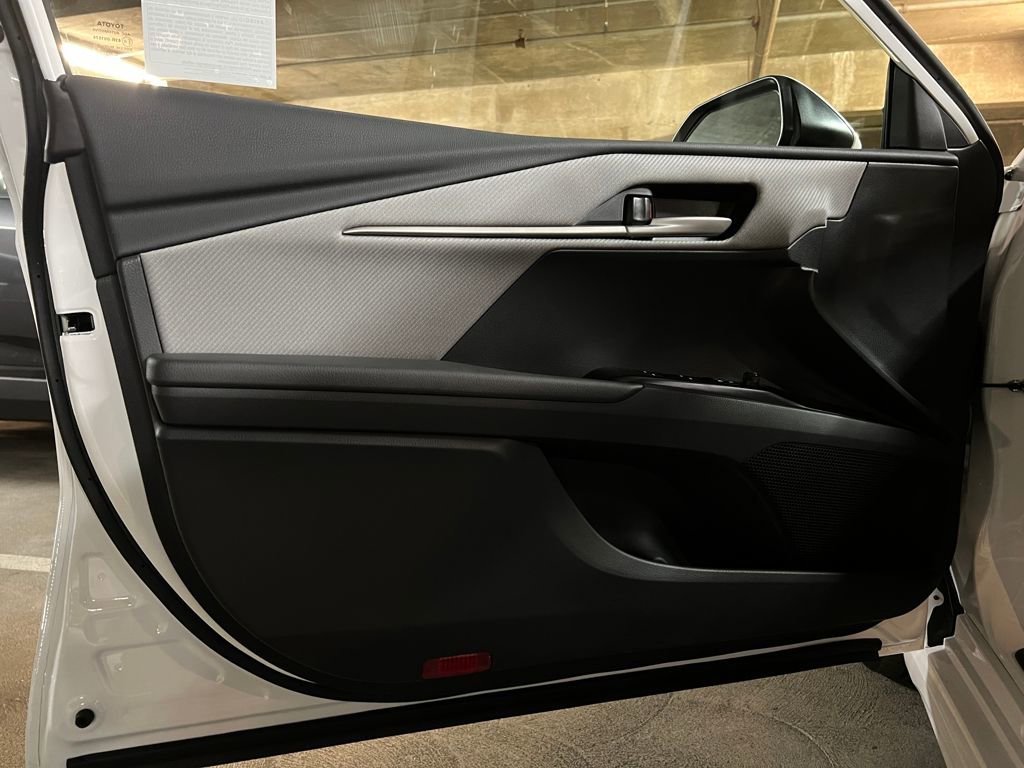 New 2026 Toyota Camry SE image 35