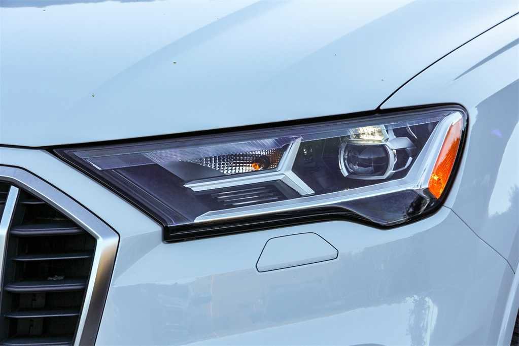 Used 2022 Audi Q7 Premium Plus w/ Premium Plus Package image 8