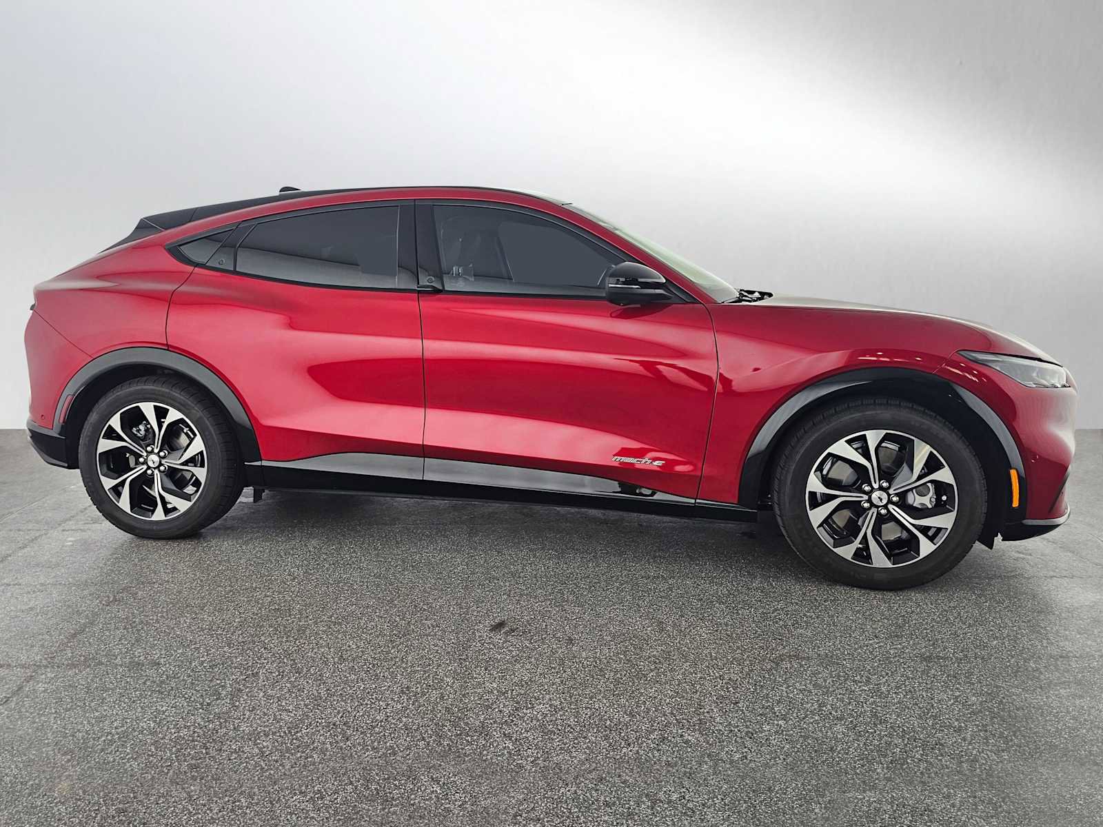 Used 2023 Ford Mustang Mach-E Premium RWD image 2