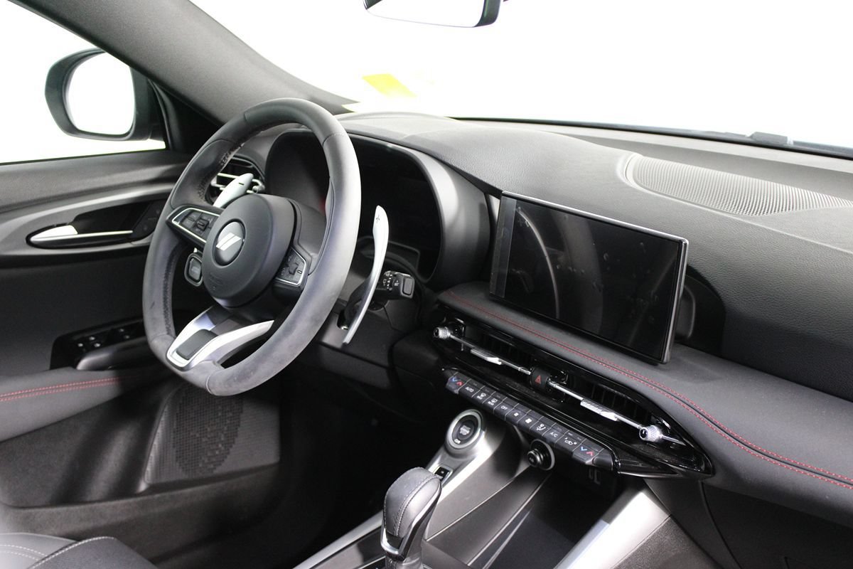 Used 2024 Dodge Hornet R/T w/ R/T Blacktop Package AWD/4WD image 16