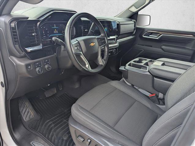 Used 2025 Chevrolet Silverado 1500 LT image 9