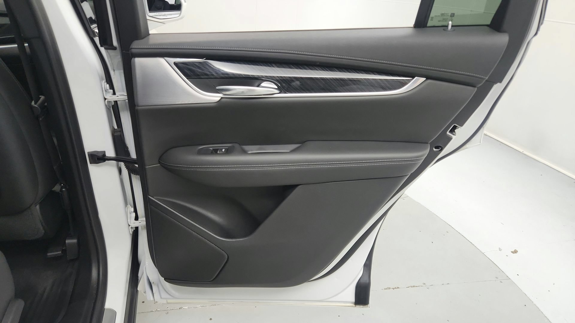 Certified 2020 Cadillac XT6 Premium Luxury AWD/4WD image 26
