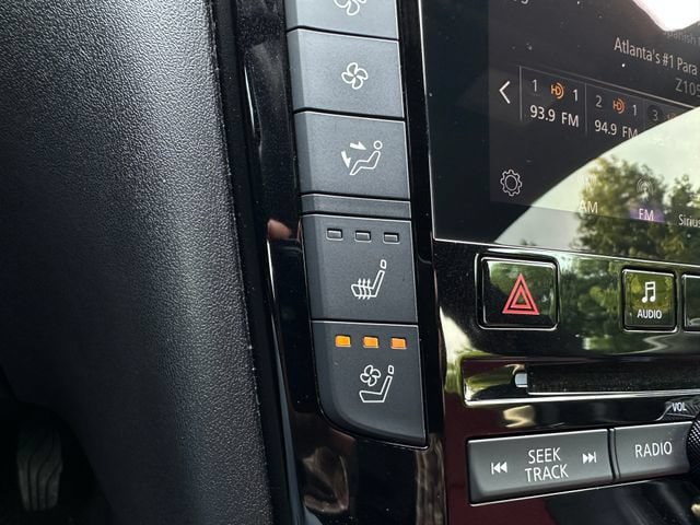 Used 2023 INFINITI QX50 Sport FWD image 17