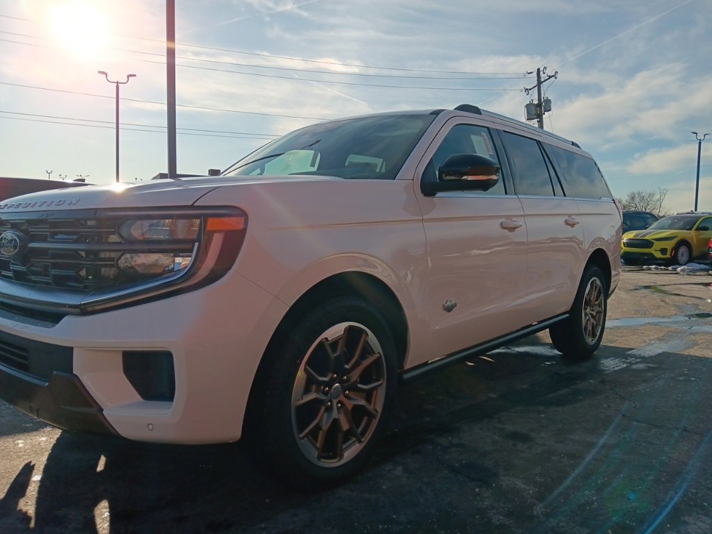 New 2025 Ford Expedition Max King Ranch image 3