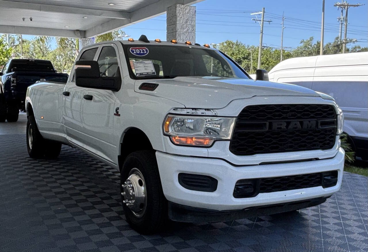 Used 2023 RAM 3500 Tradesman w/ Bed Utility Group AWD/4WD image 11