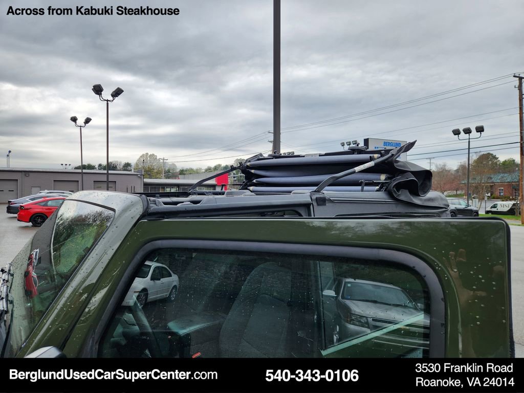 Used 2021 Jeep Wrangler Sport image 33