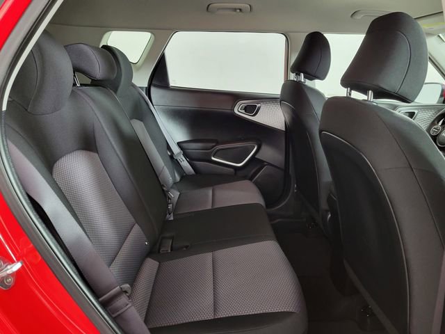 Used 2023 Kia Soul LX image 17