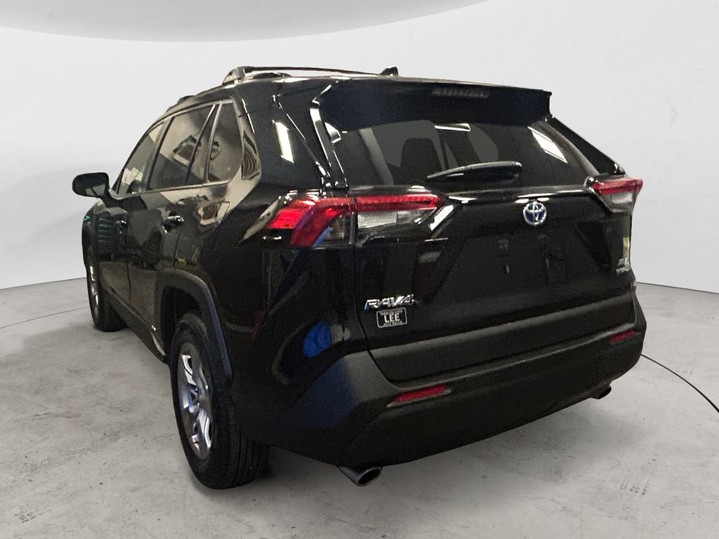 Used 2023 Toyota RAV4 XLE w/ XLE Grade Weather Package AWD/4WD image 3