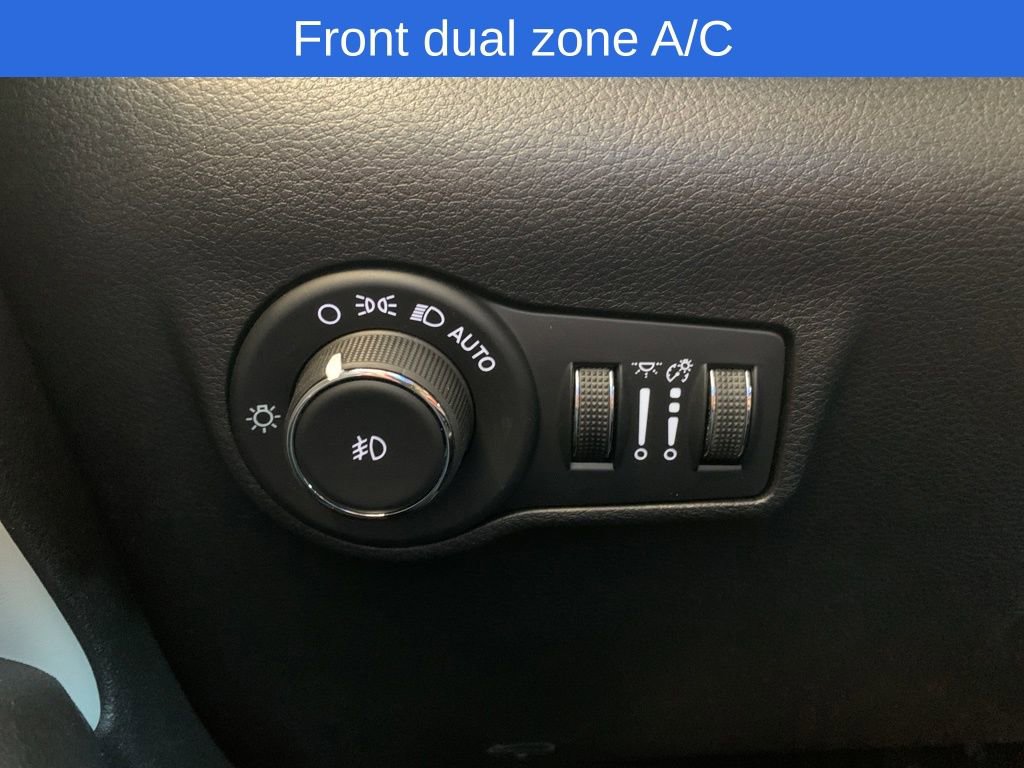 Used 2022 Jeep Compass Limited AWD/4WD image 9