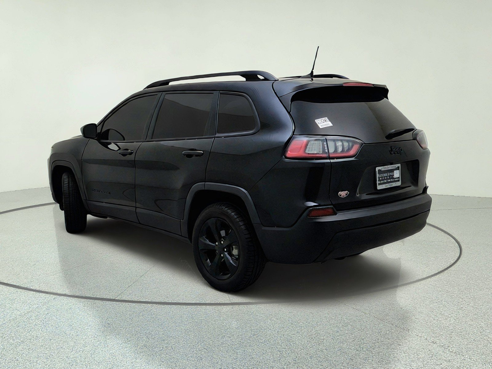 Used 2021 Jeep Cherokee Latitude Plus FWD image 12
