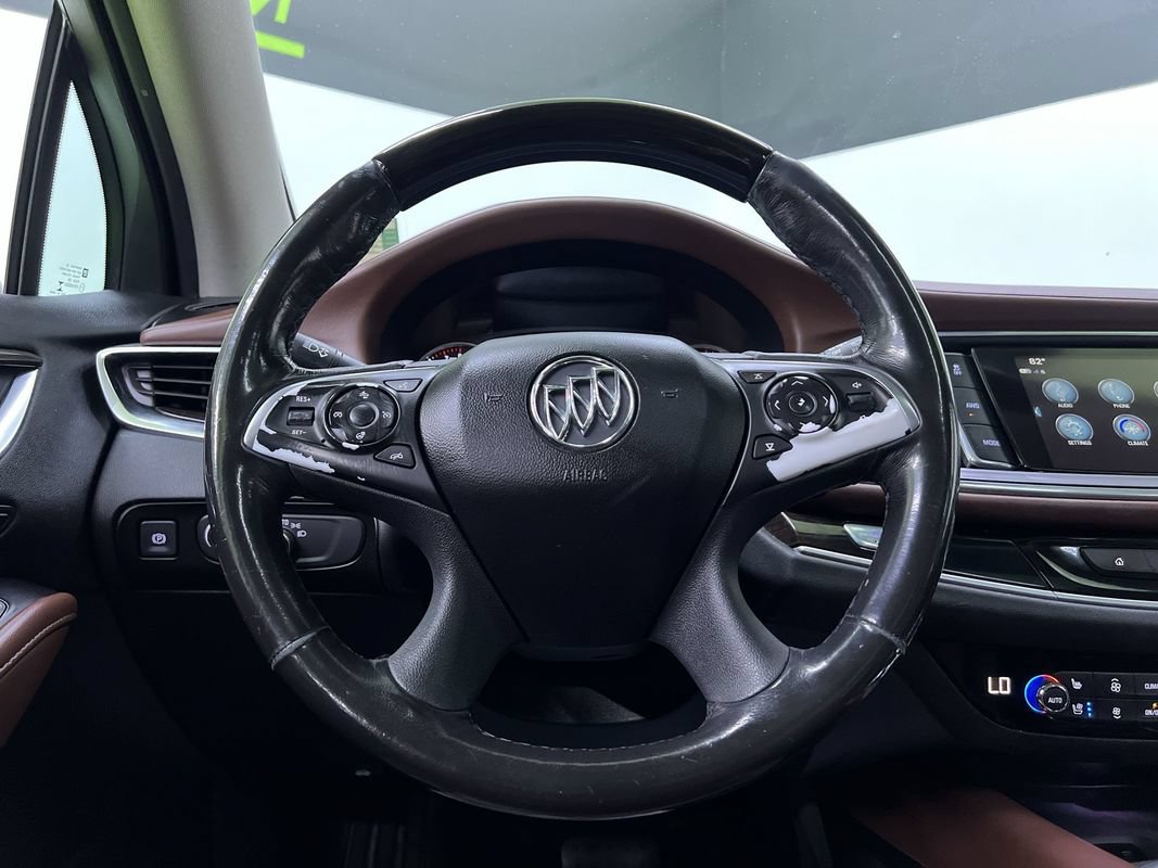 Used 2019 Buick Enclave Avenir w/ Avenir Technology Package AWD/4WD image 20