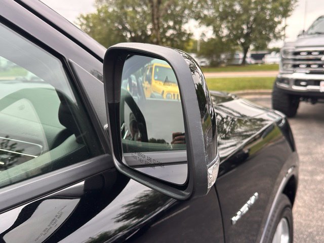 Used 2025 Dodge Durango R/T AWD/4WD image 11