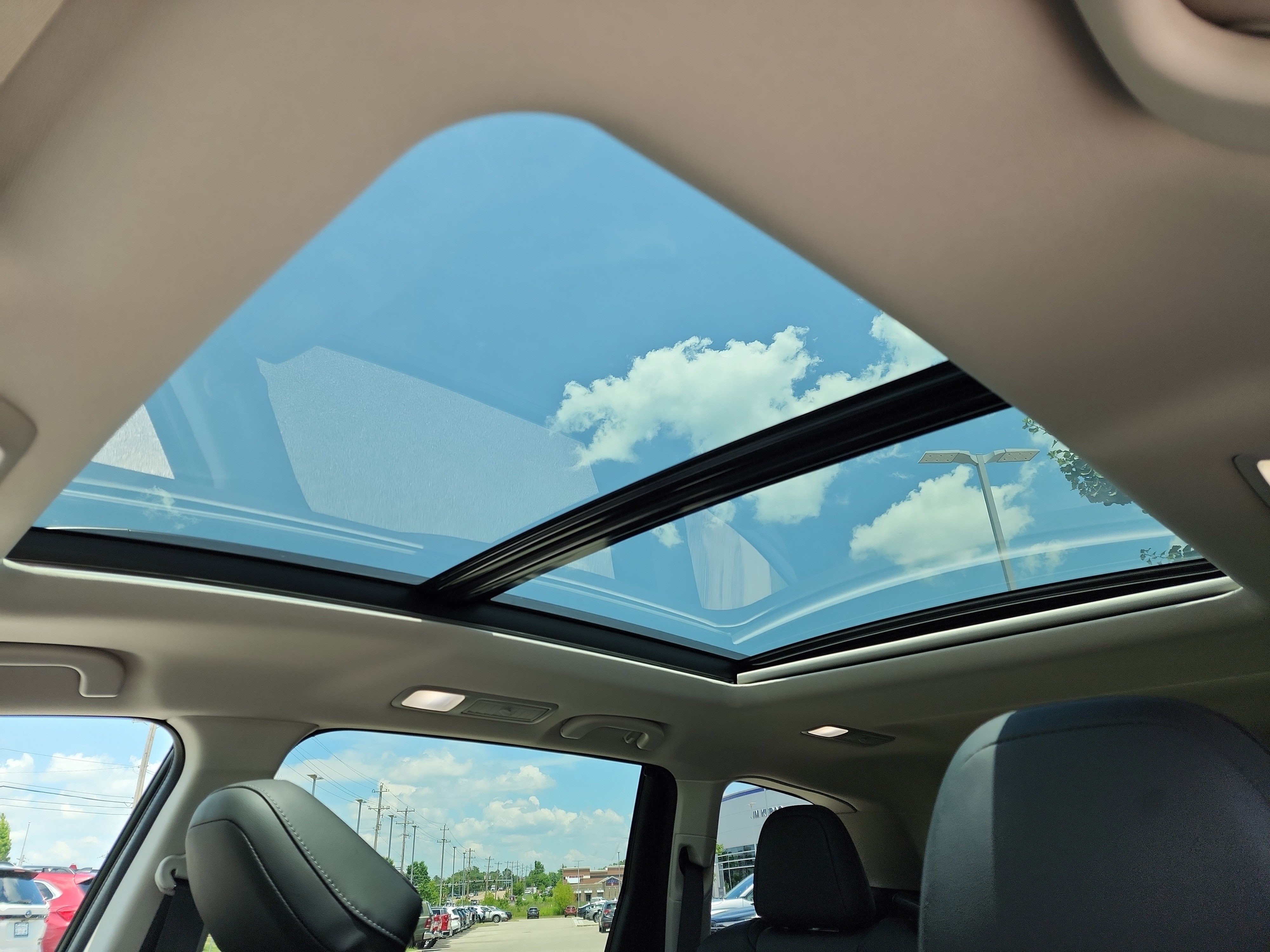 New 2025 Subaru Ascent Limited w/ Popular Package #2 image 17