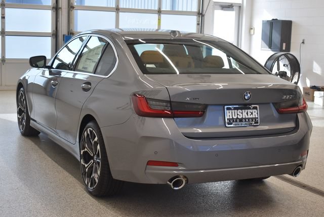 New 2026 BMW 330i xDrive Sedan w/ Convenience Package AWD/4WD image 10