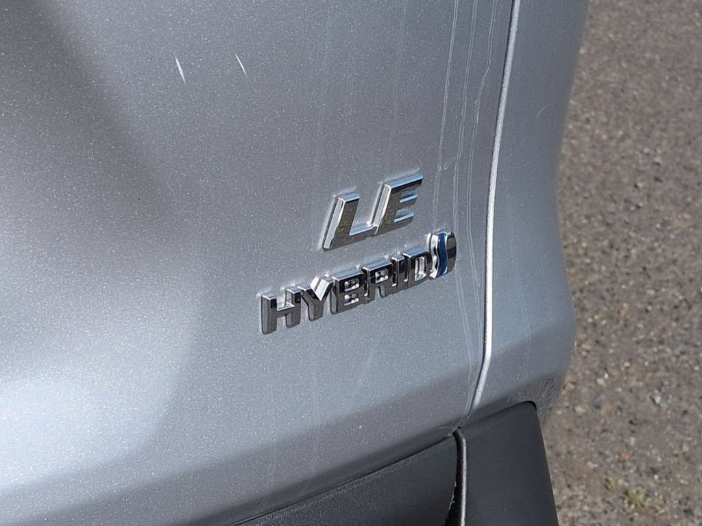 Used 2024 Toyota RAV4 LE AWD/4WD image 25