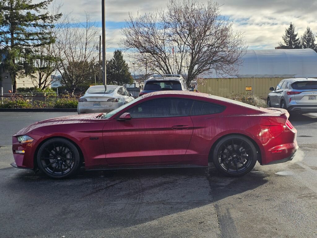 Used 2019 Ford Mustang GT image 4