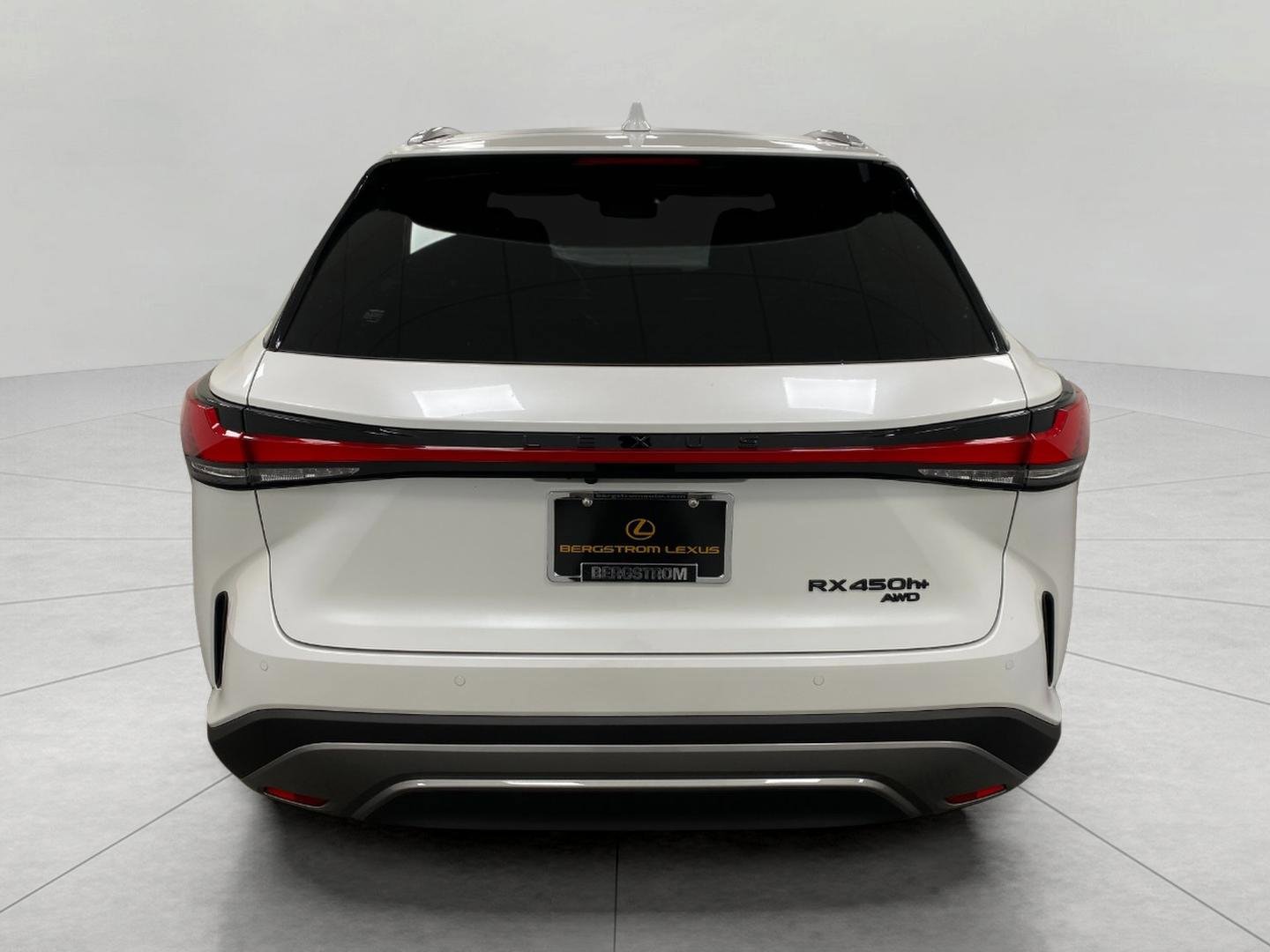 New 2026 Lexus RX 450h AWD image 4