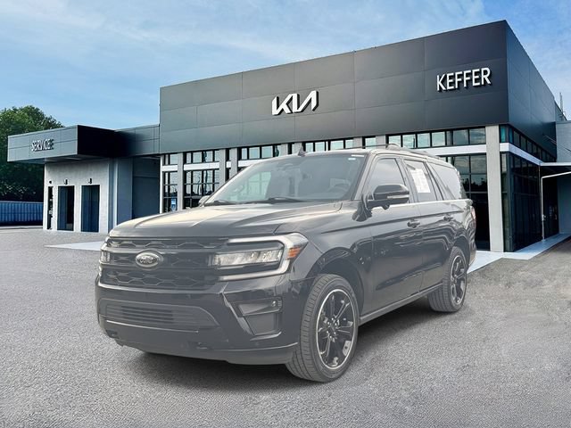 Used 2023 Ford Expedition Limited AWD/4WD image 4