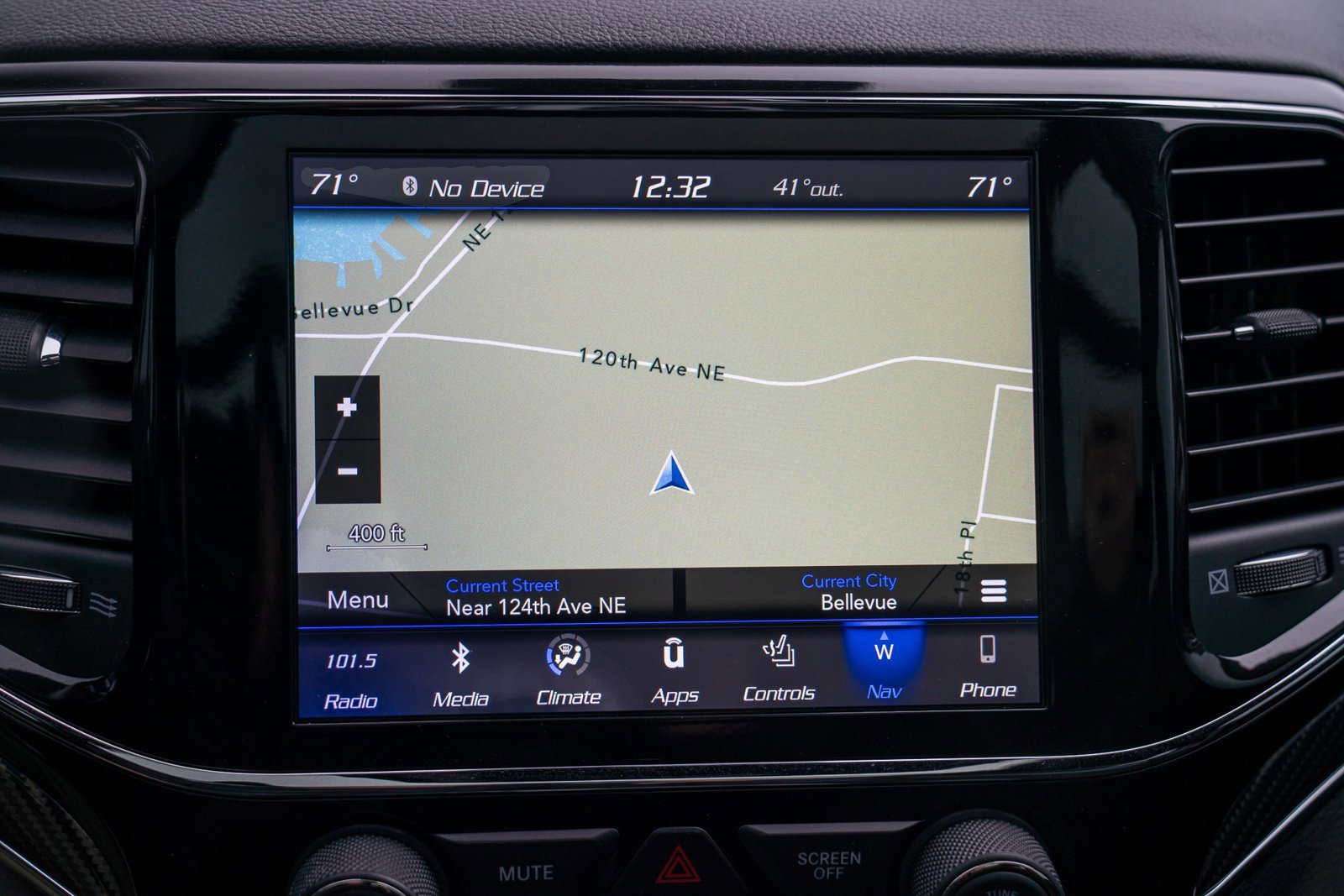 Used 2019 Jeep Grand Cherokee SRT image 17