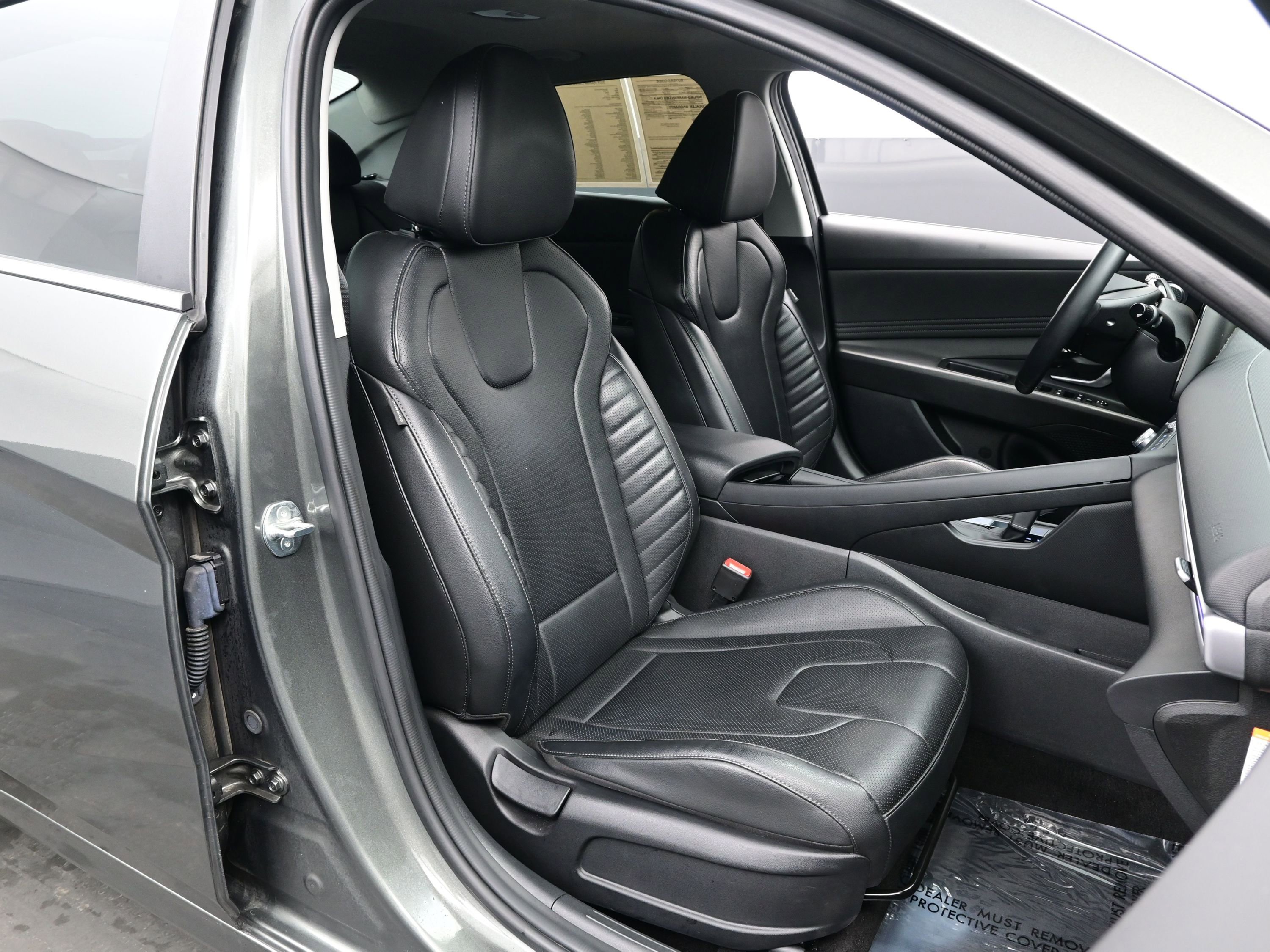 Certified 2024 Hyundai Elantra Limited image 14