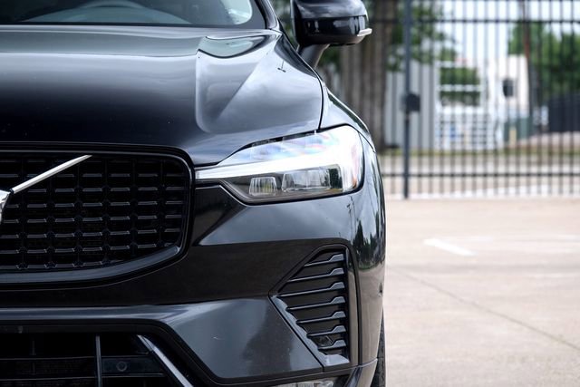 Used 2023 Volvo XC60 B5 Plus image 8