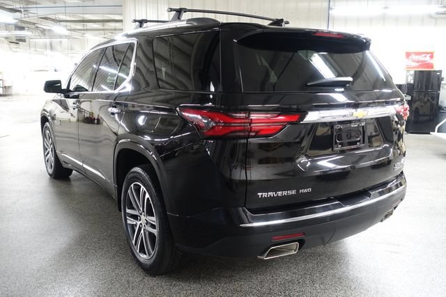Used 2023 Chevrolet Traverse High Country w/ LPO, Floor Liner Package AWD/4WD image 5