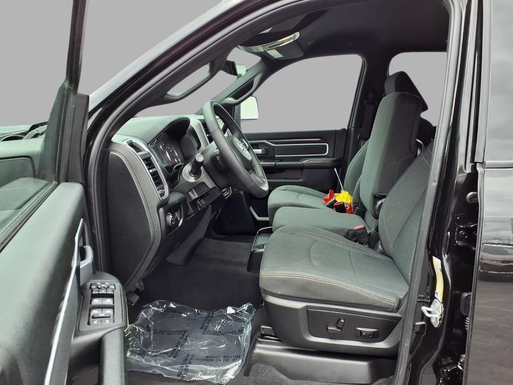Certified 2026 RAM 2500 Big Horn AWD/4WD image 21