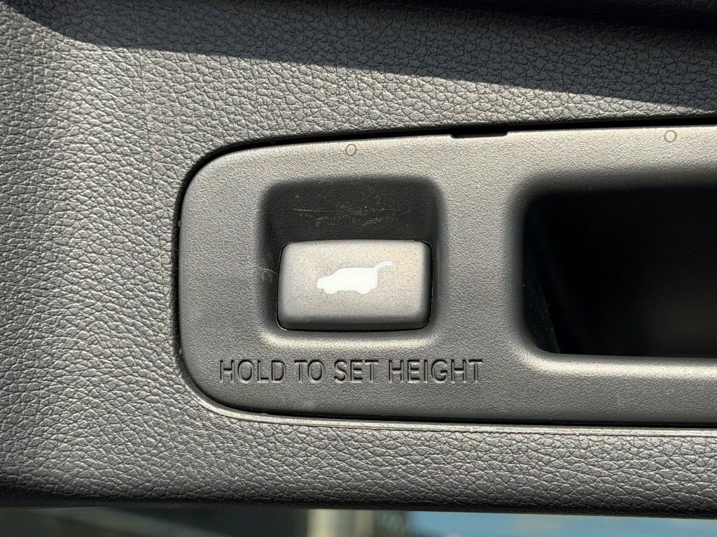 Used 2019 Honda CR-V EX-L image 17