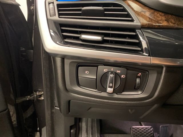 Used 2015 BMW X5 xDrive50i AWD/4WD image 18