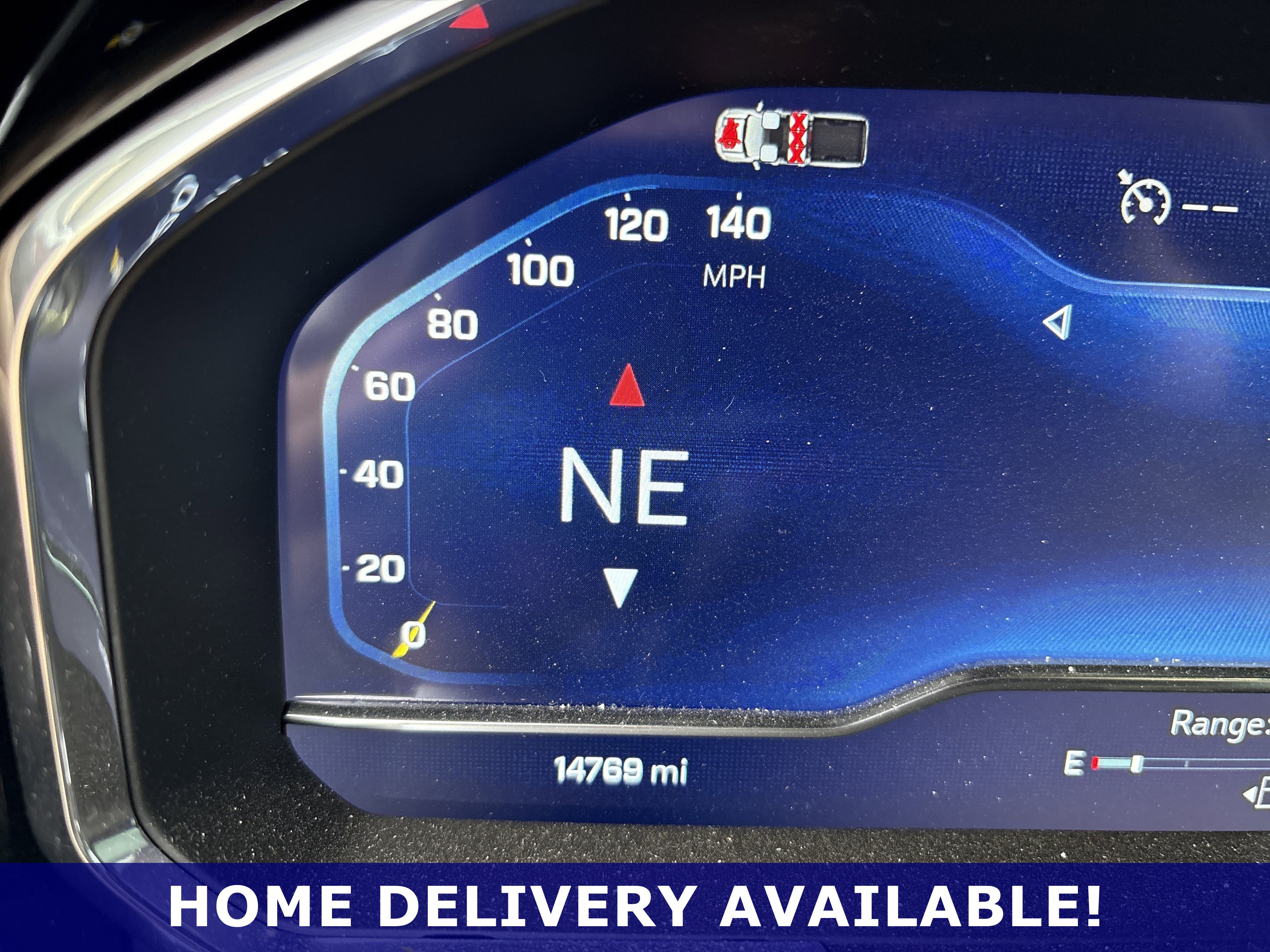 Used 2025 Chevrolet Silverado 1500 LT image 4