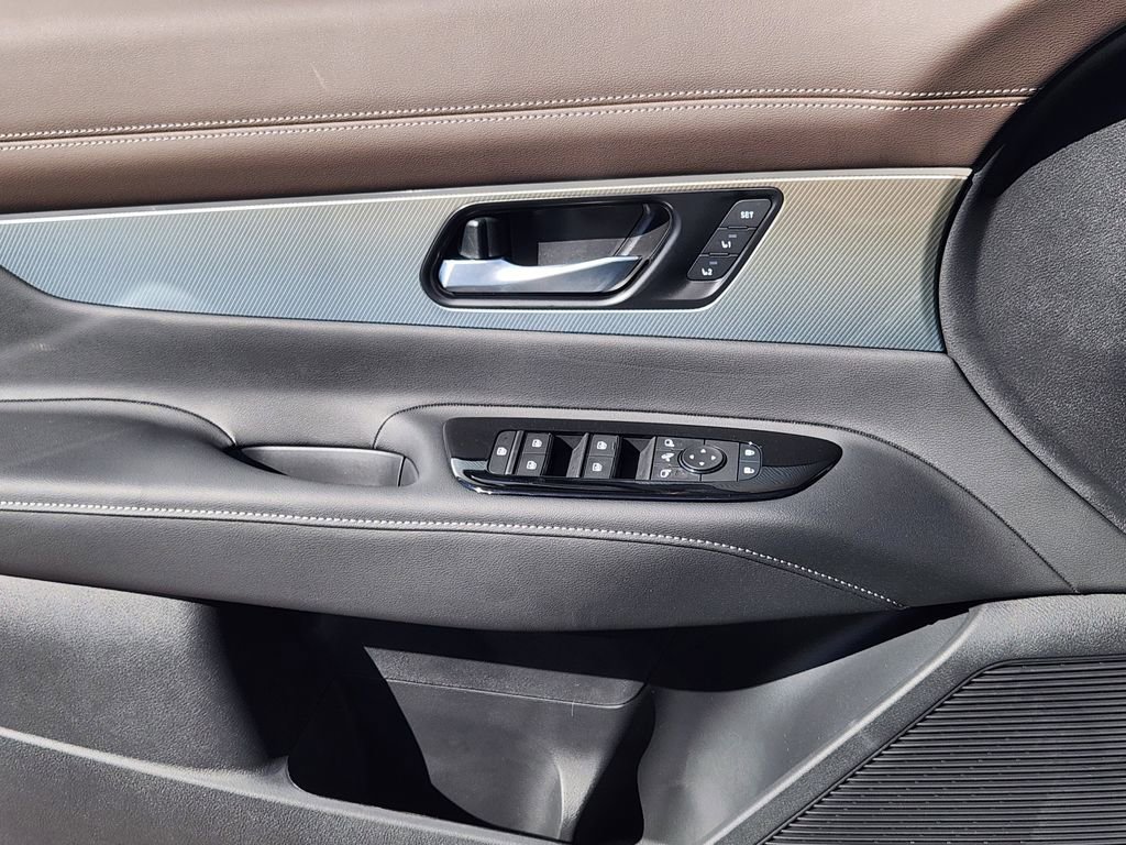 Used 2026 Nissan Murano Platinum w/ Cargo Package image 17