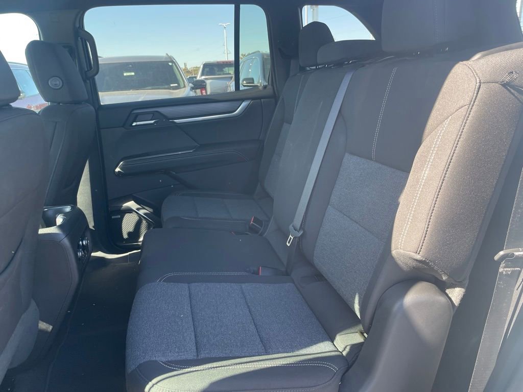 New 2026 GMC Acadia Elevation image 22