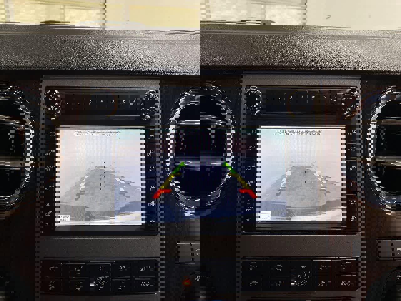 Used 2012 Ford F250 Lariat w/ Chrome Pkg AWD/4WD image 25